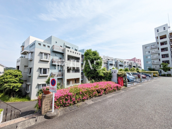 ≪外観≫住まいの事なら地元で豊富な実績を誇る、地域密着の当社へお任せ下さい！ 【長峰杜の五番街1号棟】