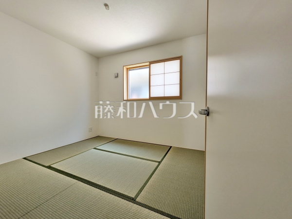 2号棟　居室　【春日井市東野町西２丁目】