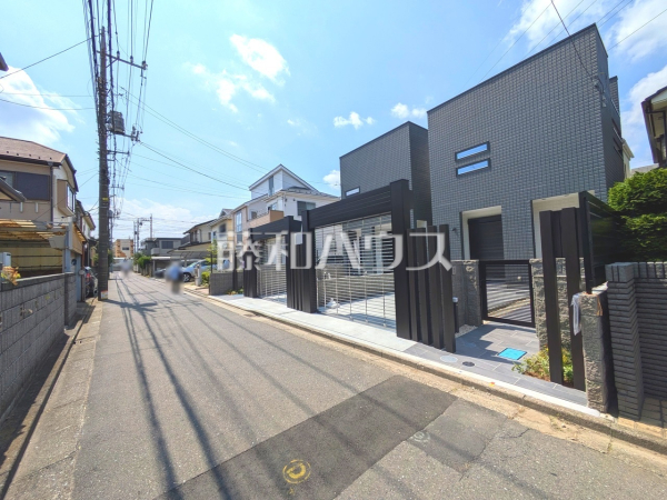 接道状況および現場風景　【所沢市泉町】