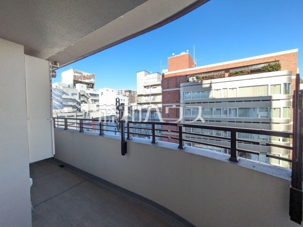 バルコニー　【クリオレジタンス八王子ザ・マークス】