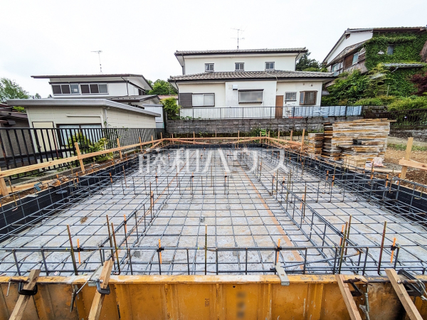 B号棟　外観　【八王子市元八王子町３丁目】