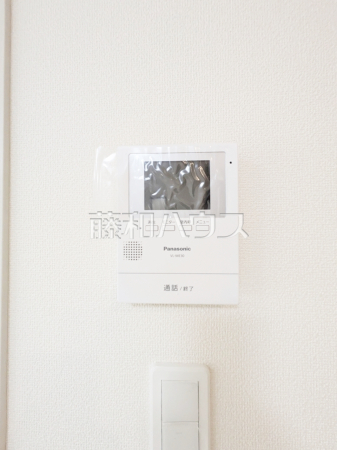 TVモニター付きインターホン　【練馬区大泉町５丁目】