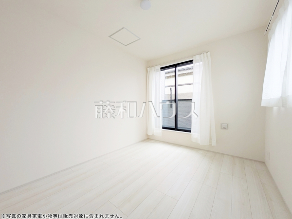 居室　【練馬区大泉町５丁目】
