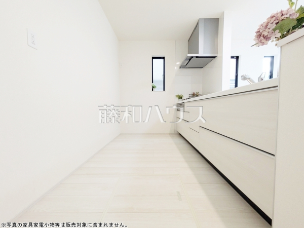 キッチン　【練馬区大泉町５丁目】