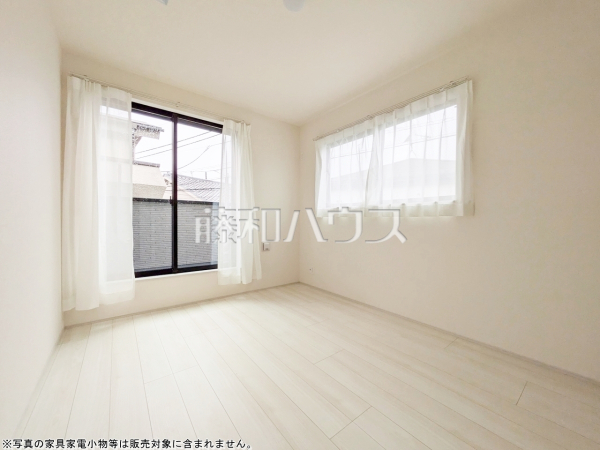 居室　【練馬区大泉町５丁目】