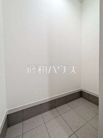 2号棟　シューズクローク　【八王子市下恩方町】