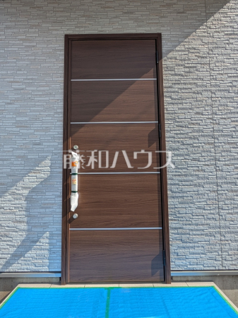 2号棟　玄関　【八王子市下恩方町】