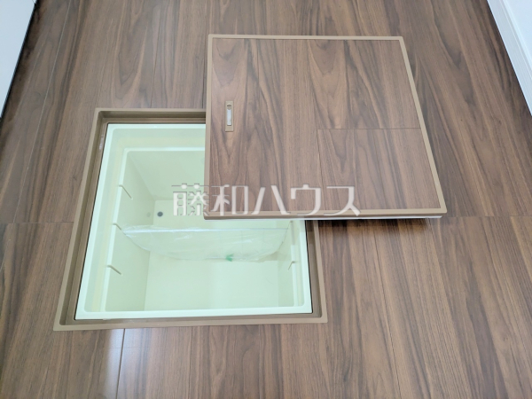 2号棟　キッチンの床下収納　【八王子市下恩方町】