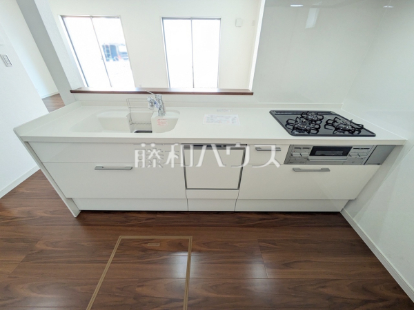 2号棟　キッチン　【八王子市下恩方町】