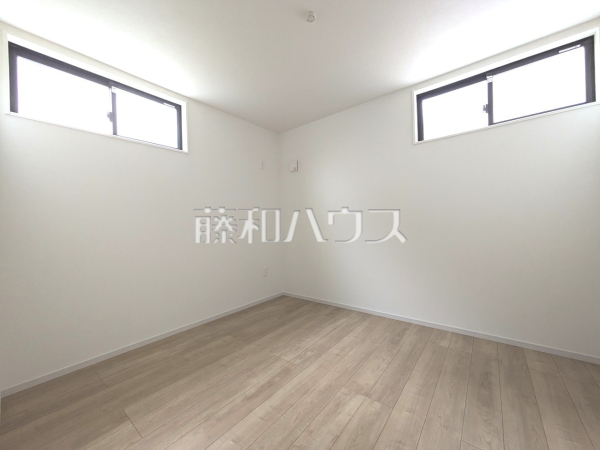 納戸　【小平市小川西町５丁目】