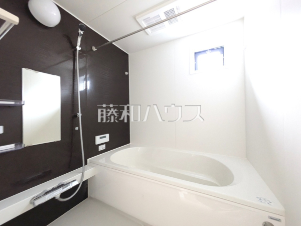 浴室　【小平市小川西町５丁目】