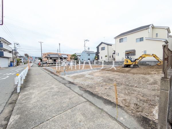 接道状況および現場風景　【福岡市早良区賀茂１丁目】