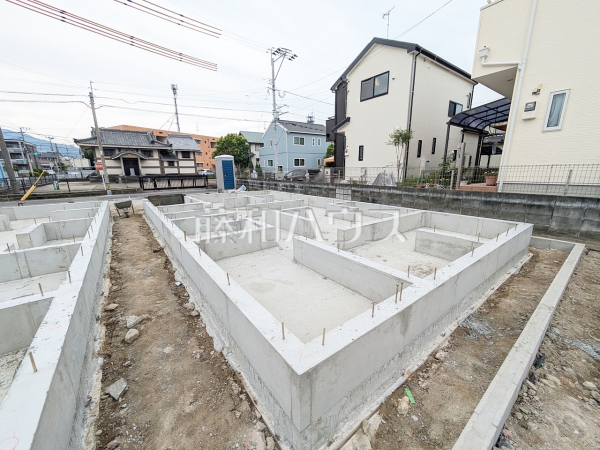 B号棟　外観　【福岡市早良区賀茂１丁目】