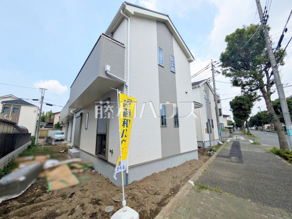 ≪接道状況≫ お探しの物件に出会うためには、早めのご確認をオススメします。未完成の今のうちにぜひお問合せをお待ちしております。 　【府中市日新町３丁目】