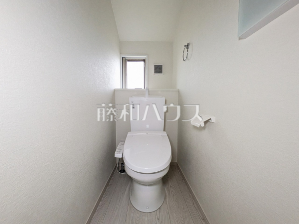 トイレ　【立川市西砂町６丁目】