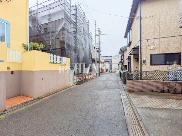 接道状況および現場風景　【朝霞市根岸台１丁目】
