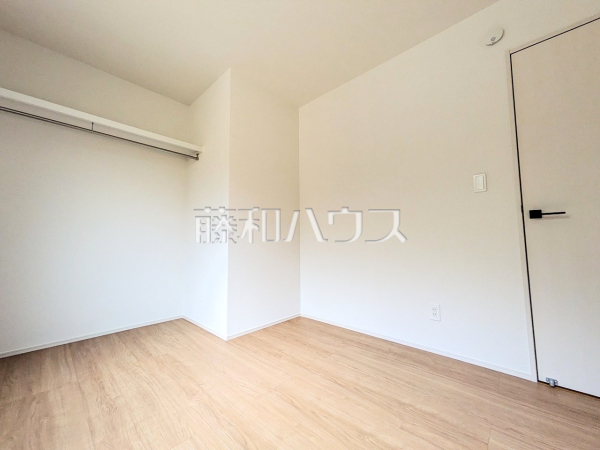 納戸　【朝霞市根岸台１丁目】