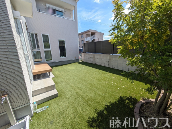 庭　【春日井市若草通４丁目】