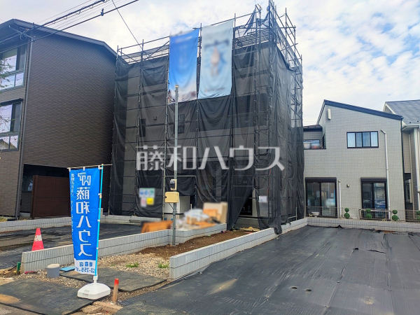 2号棟　 家族が揃って食事できるゆとりある大きさのLDK約16.5帖 　【朝霞市仲町１丁目】