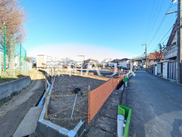 接道状況および現場風景　【日野市新町３丁目】
