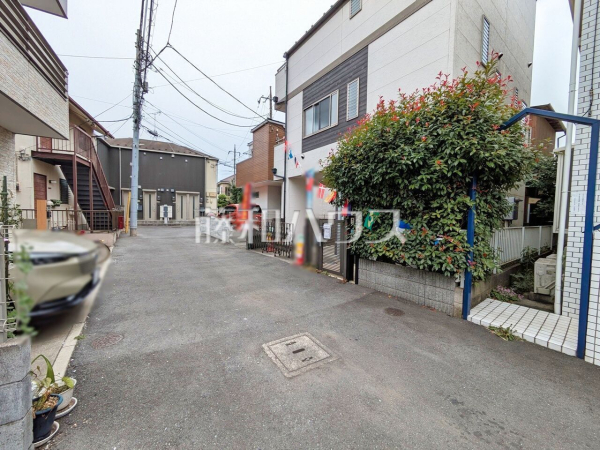 接道状況および現場風景　【新座市栗原５丁目】
