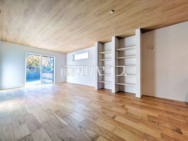 A号棟　リビング　【八王子市めじろ台３丁目】