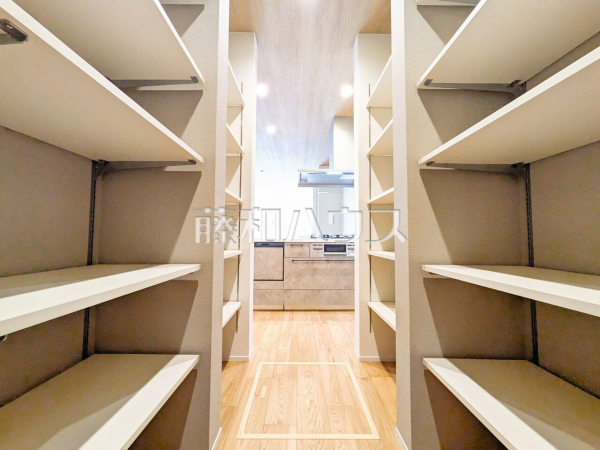 A号棟　収納　【八王子市めじろ台３丁目】