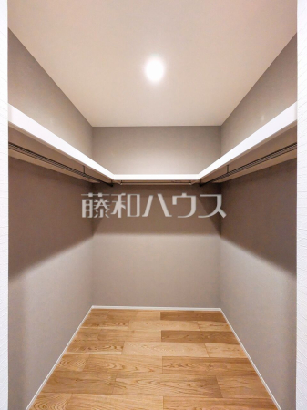 B号棟　収納　【八王子市めじろ台３丁目】
