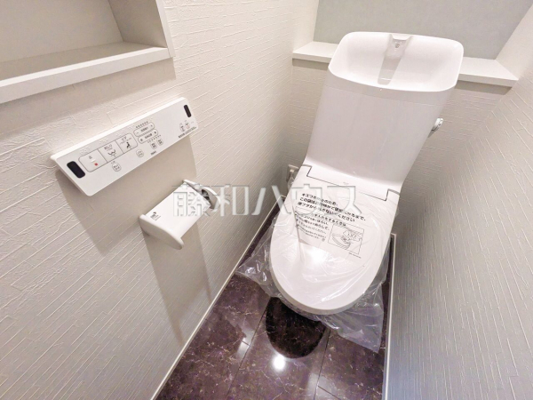 B号棟　トイレ　【八王子市めじろ台３丁目】