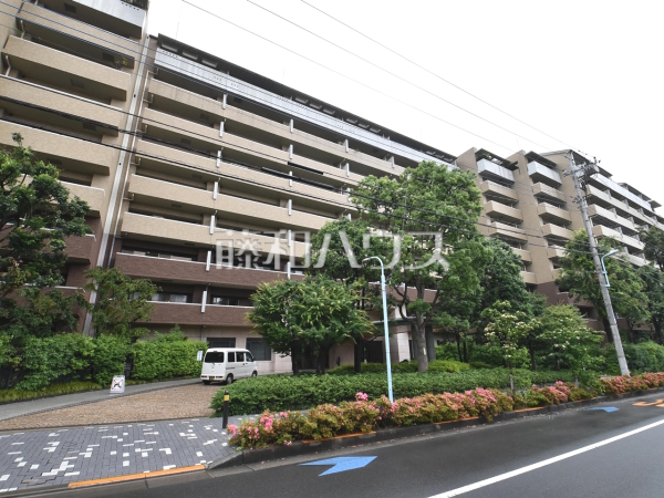 外観　【ファミールグラン高井戸デュープレックス】 平日のご案内も可能です。まずはお気軽にお問合せ下さいませ。 