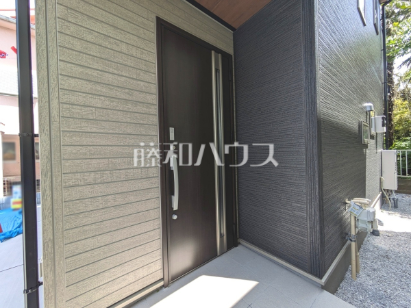 玄関　【小平市花小金井４丁目】