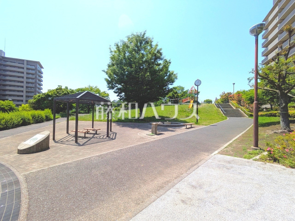 公園　【若葉台ワルツの杜　H棟】
