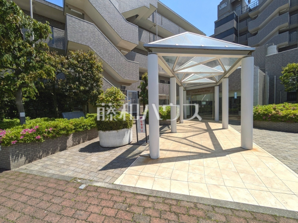 エントランス　【ライオンズマンション保谷】