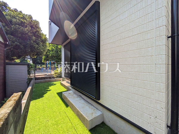 1号棟　庭　【練馬区大泉町５丁目】