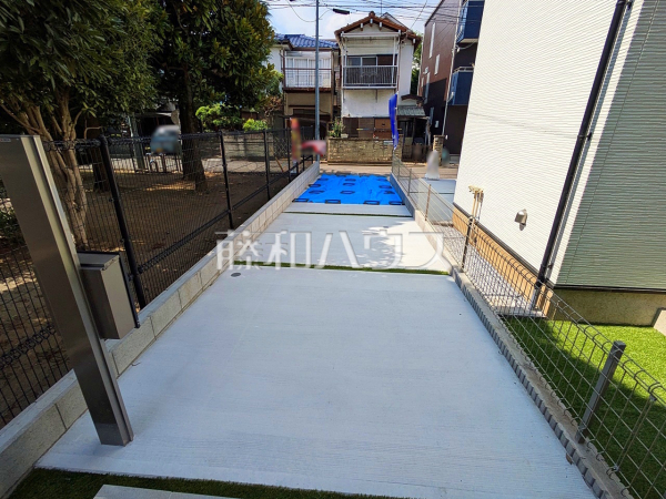 1号棟　カースペース　【練馬区大泉町５丁目】