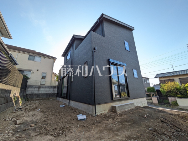 外観　【八王子市絹ケ丘１丁目】