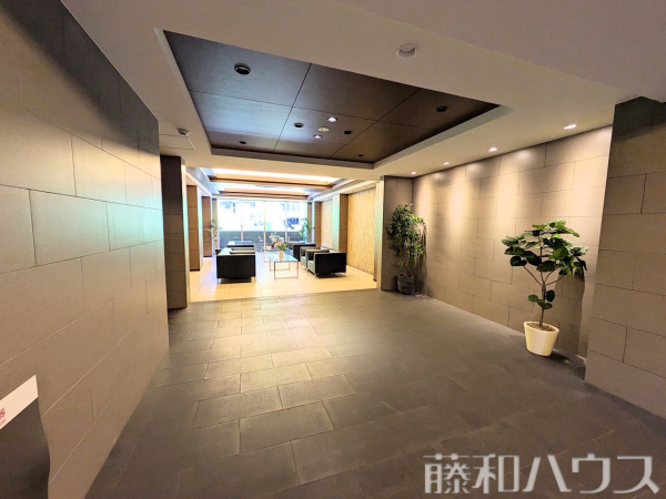エントランス　【プレサンスジェネ新栄町駅葵】
