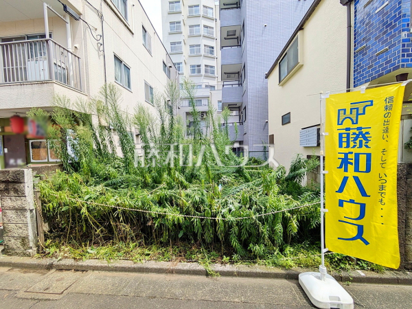 ≪現地外観≫京王線「東府中」駅 徒歩6分！この恵まれたロケーションによる幸福感は、毎朝の通勤時にしっかりと感じられるのではないでしょうか。　【府中市緑町３丁目】