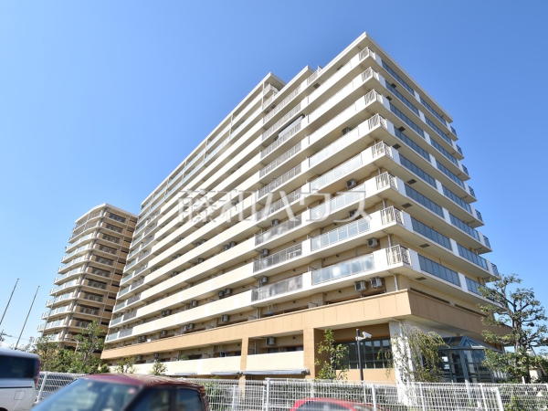 外観　【グランシティレイディアントアクアヴィータ】