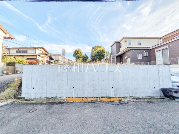 現地写真　【八王子市絹ケ丘１丁目】