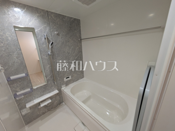 浴室　【春日井市出川町７丁目】