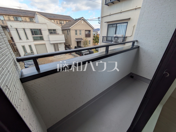 バルコニー　【春日井市出川町７丁目】