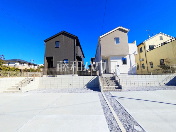 外観　【春日井市岩成台７丁目】