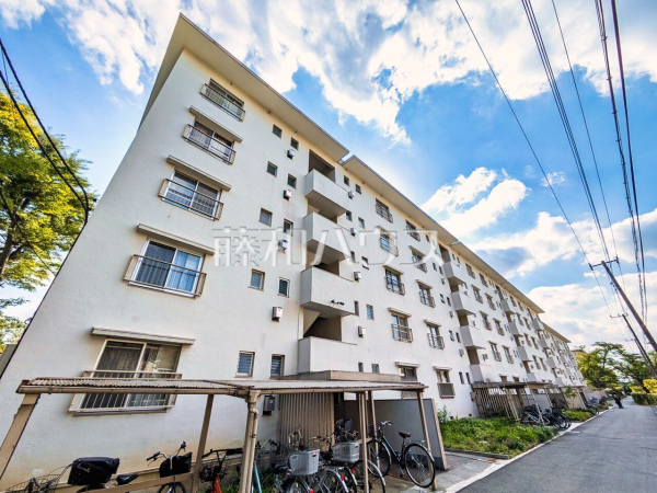 外観　【滝山団地2街区10号棟】2024年4月リフォーム済み！お気軽にお問い合わせくださいませ