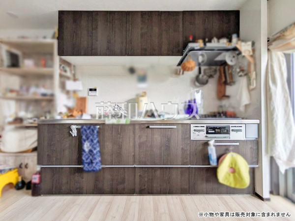 キッチン　【滝山団地2街区10号棟】物件の事・諸費用の事など、小さな疑問もお気軽にご連絡・ご相談下さい