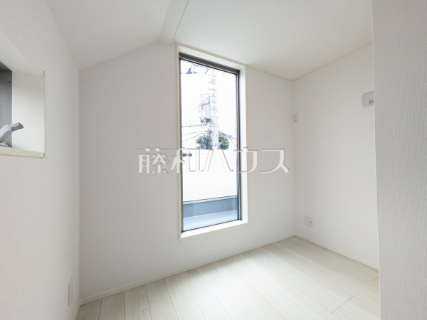 トランクルーム　【立川市高松町１丁目】