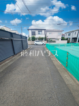 接道状況および現場風景　【練馬区立野町】