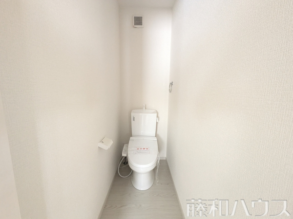 トイレ　【名古屋市北区金田町５丁目】