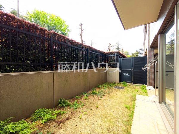 庭　【志木ガーデンヒルズオープンスカイコート】