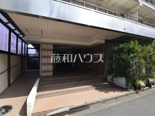 エントランス　【ニュー武蔵野マンション】